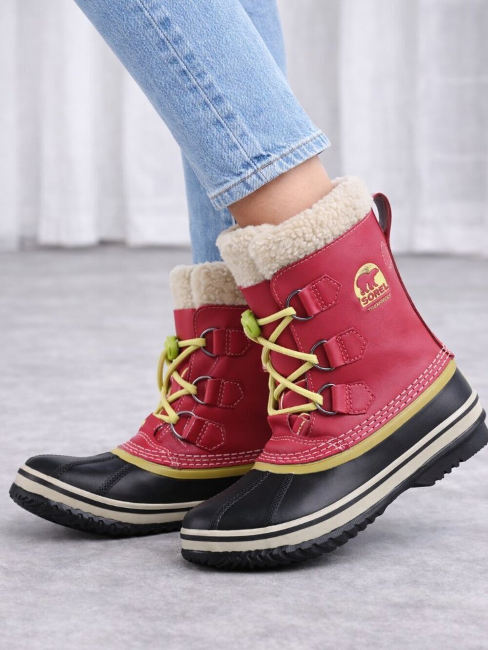 Sorel Pink Youth Yoot Pac TP Boots Size 6